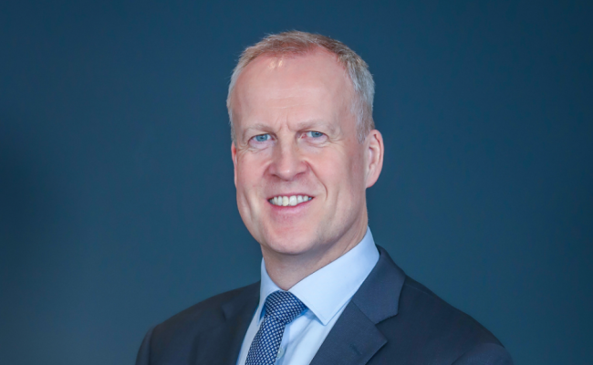 Sysselmesteren på Svalbard, Lars Fause