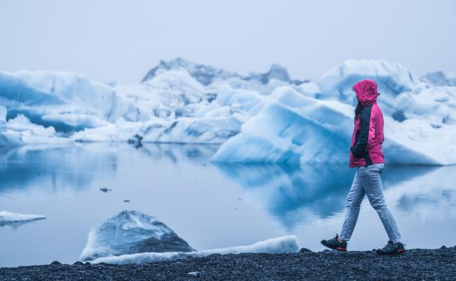 Is smelter i Arktis Is smelter. Havis. Isbre. Foto AdobeStock.