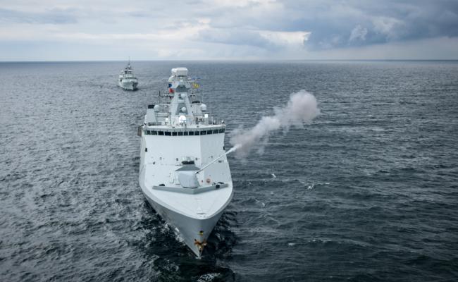 Den danske fregatten HDMS Absalon skal være kommandofartøy under øvelse Mjølner. (Foto: Det danske forsvaret)