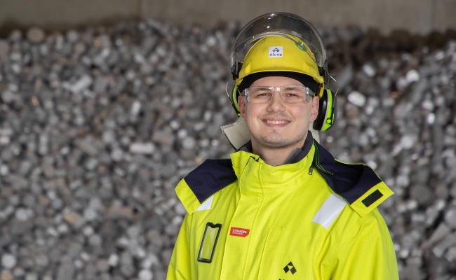 Trym Solhaug Vassvik, kommunikasjonsansvarlig i Alcoa Norge.