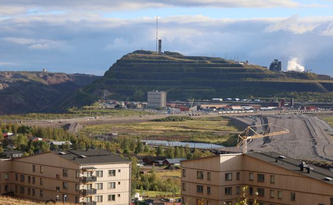 LKABs anlegg med Kiirunavaara i bakgrunn