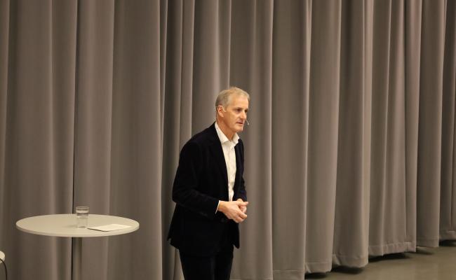 Statsminister Jonas Gahr Støre på Nord universitet