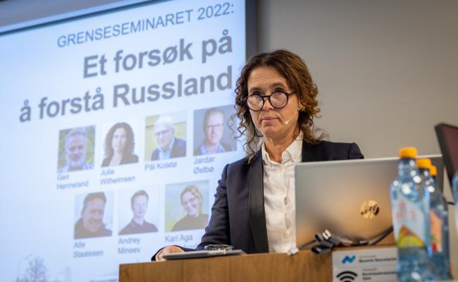 Sist torsdag bidro sju russlandseksperter på Grenseseminaret i Kirkenes. Blant dem var Julie Wilhelmsen, seniorforsker ved Norsk utenrikspolitisk institutt. (Foto: Ole-Tommy Pedersen/Barentssekretariatet)