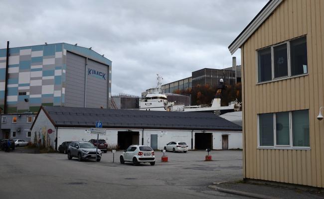 Kimek, Kirkenes.