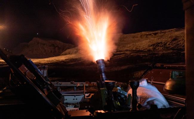 Panserbataljonen til Brigade Nord øver med bombekaster