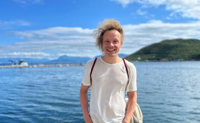 Hovedgjest på High Noon onsdag: Pål Moddi Knutsen, artist. (Foto: Astri Edvardsen)