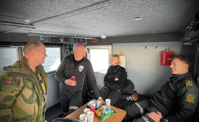 Yngve Odlo og Lars Fause ombord Polarsyssel