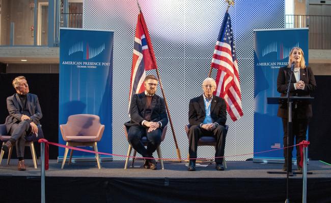 Åpning av USAs ambassadepost i Tromsø.