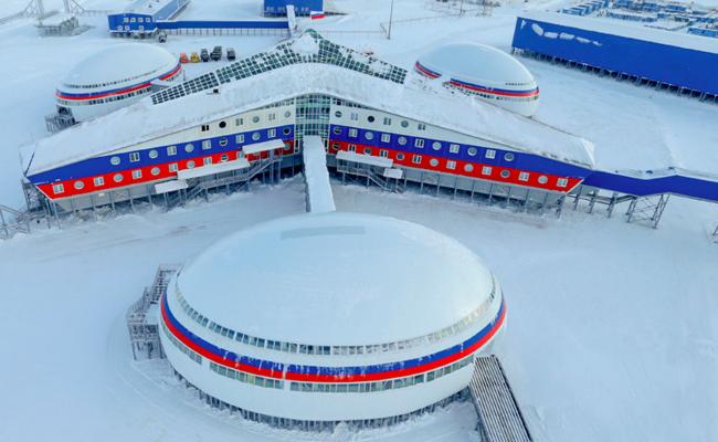 Central administrative and residential complex of the “Arkticheskiy Trilistnik” or Arctic Trefoil base (Photo: Courtesy of Ministry of Defense of the Russian Federation) Arctic-Trefoil