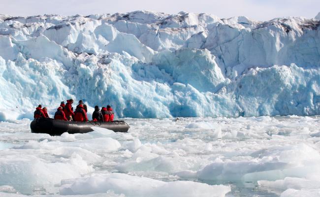 Svalbard is one of the most popular Arctic destinations.  (Photo credit: Gary Bembridge from London, UK (Monacobreen Glacier, Svalbard, Arctic) [CC BY 2.0 (http://creativecommons.org/licenses/by/2.0)], via Wikimedia Commons)