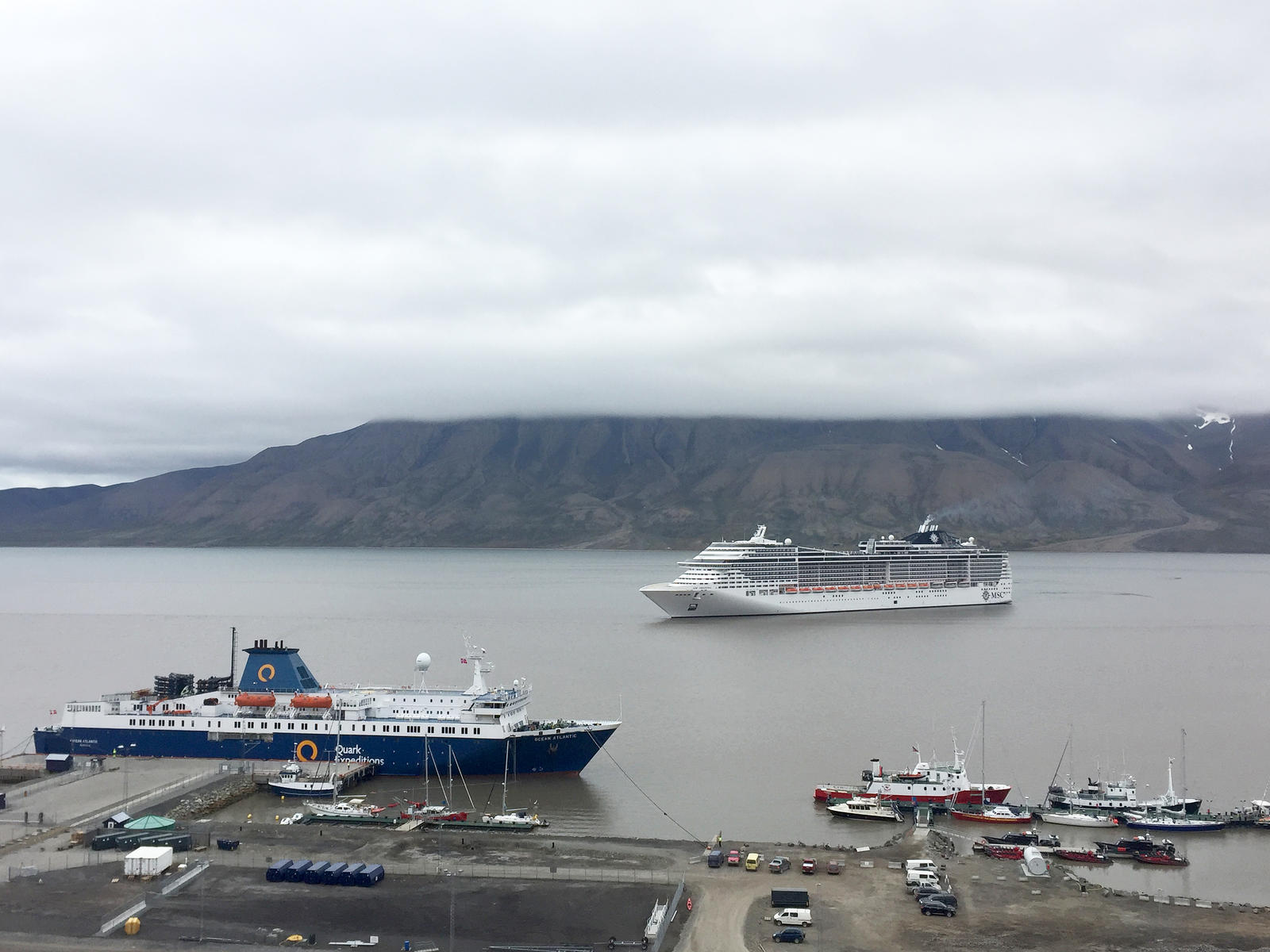 Preziosa arriving at Longyearbyen Port. (Photo: Julia Olsen)