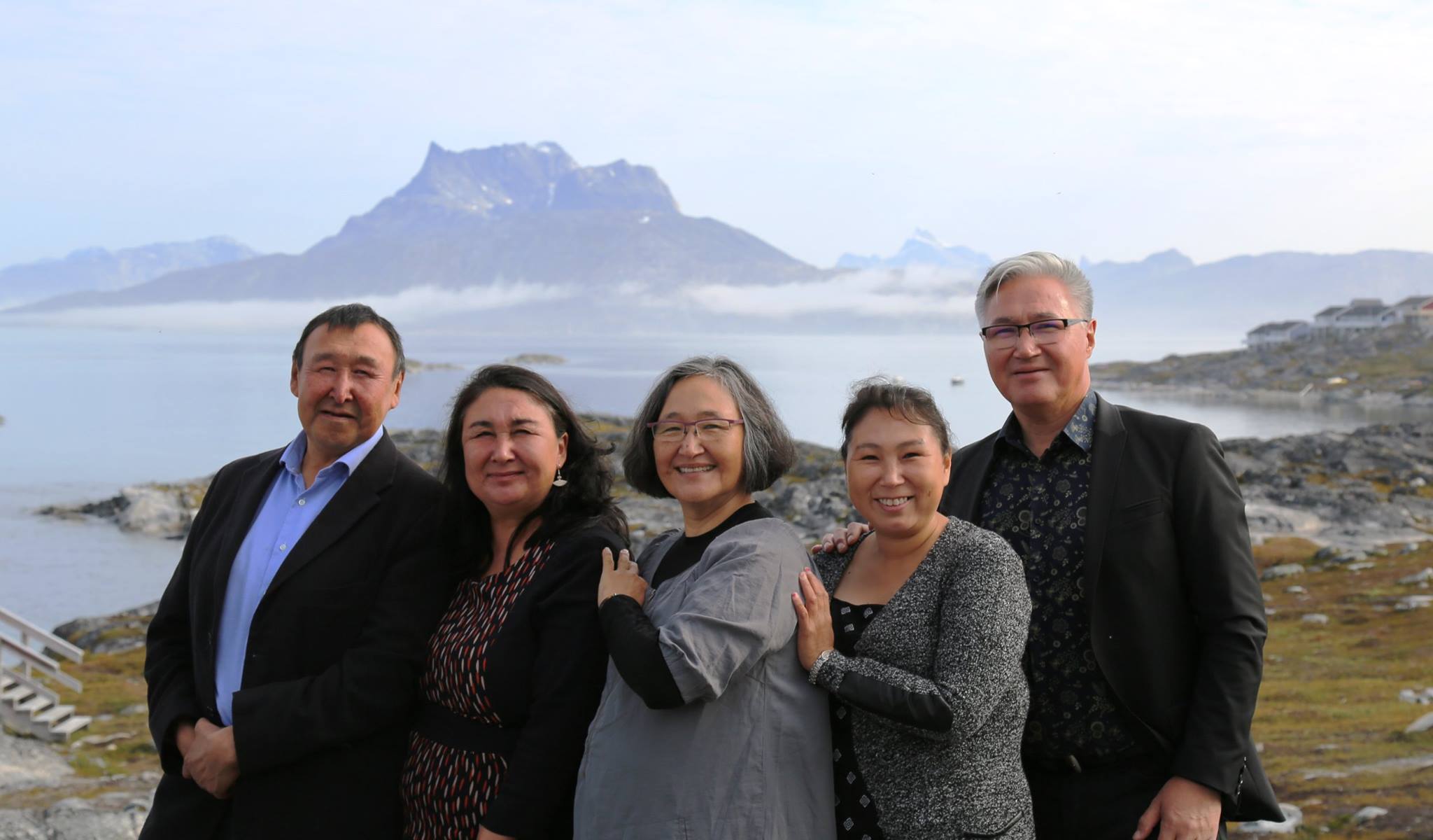 The Reconciliation Commission has seen widespread replacing of its members during the working process, however, these are the people who submitted the final report. From the left: Leader Josef Therkildsen, deputy leader Dorthe Katrine Olsen, honorary member Karla Jessen Williamson, members Ida Mathiassen and Îsâvaraq Petrussen. (Photo: The Reconciliation Commission)