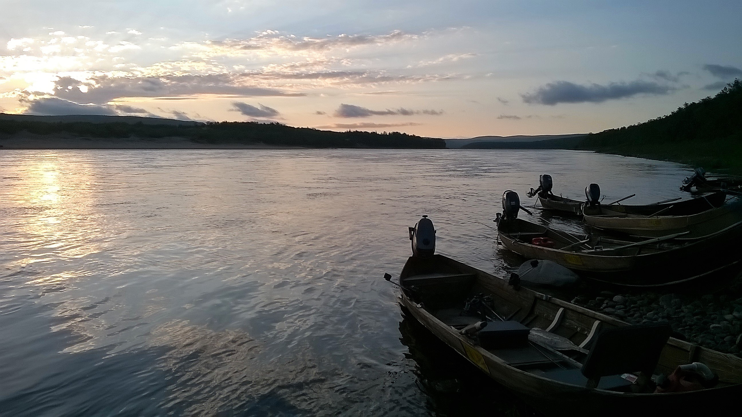 Deatnu River/Tana River (flickr/Ilkka Jukarainen)